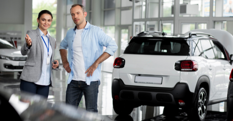¿En qué momentos una aseguradora me puede dar un auto sustituto?